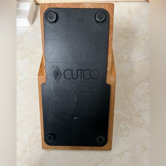 Cutco 8 slot knife block - Picture 5 of 5